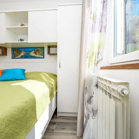 Magnolia - Kamelia By Interhome * Mali Lošinj