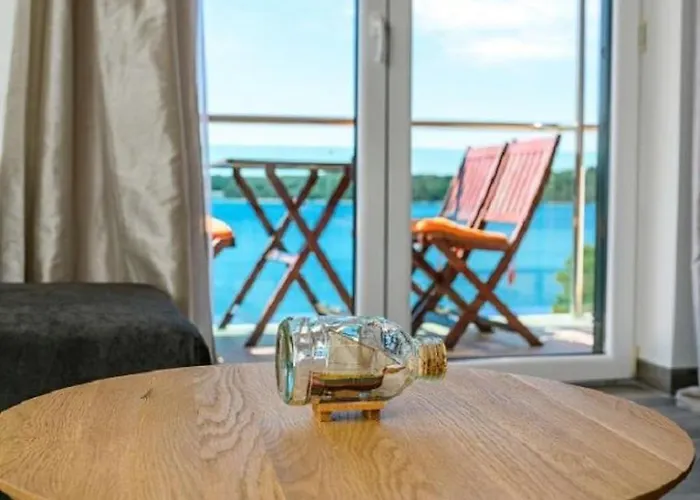Magnolia - Kamelia By Interhome Mali Lošinj