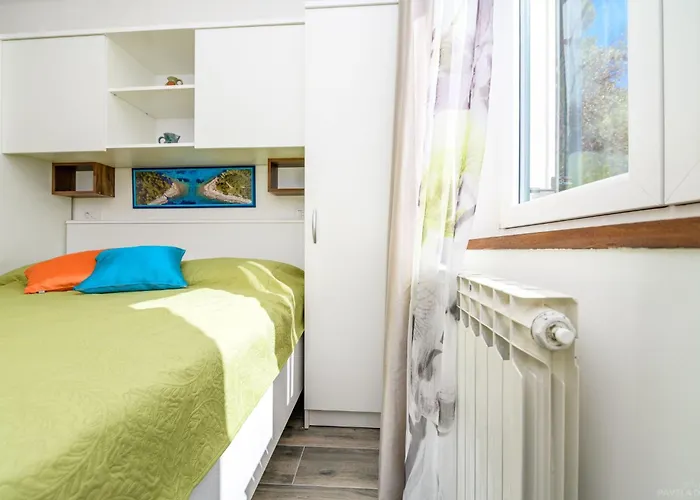 Magnolia - Kamelia By Interhome * Mali Lošinj